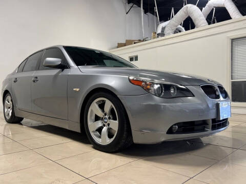 2004 BMW 5 Series 525i