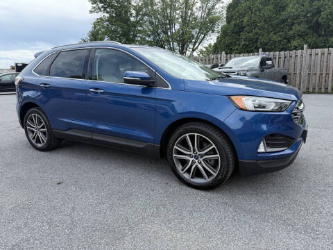 2020 Ford Edge Titanium