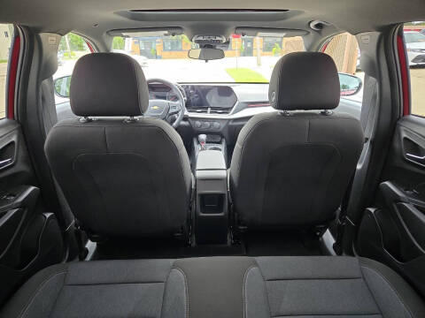 2025 Chevrolet Trax RS