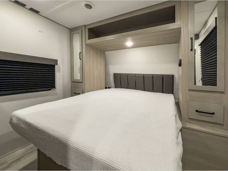2026 Grand Design RV Momentum