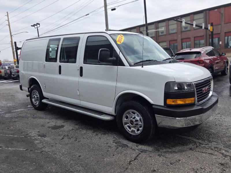 2024 GMC Savana 2500