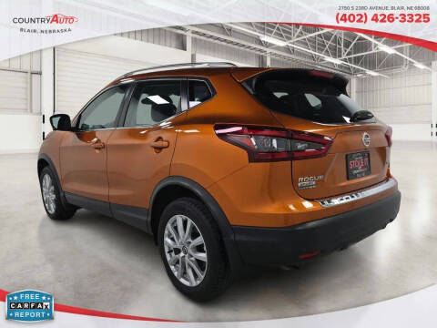 2022 Nissan Rogue Sport SV