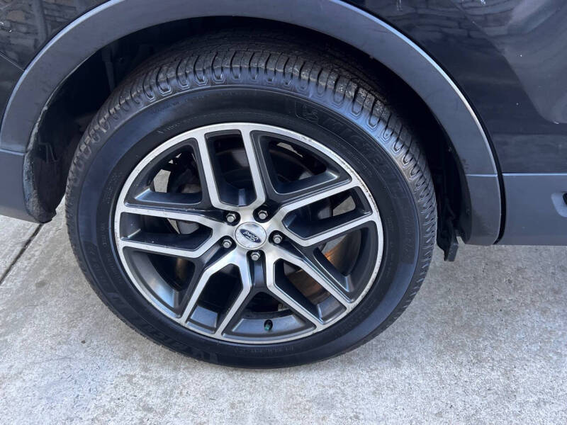 2016 Ford Explorer Sport