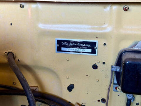 1948 Ford Super Deluxe