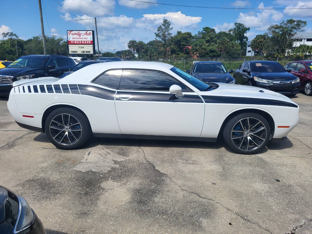 2019 Dodge Challenger for sale at FAMILY AUTO BROKERS in Longwood, FL