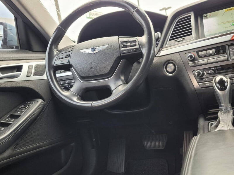 2015 Hyundai Genesis