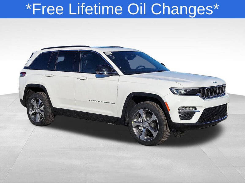 2024 Jeep Grand Cherokee 4xe's photo