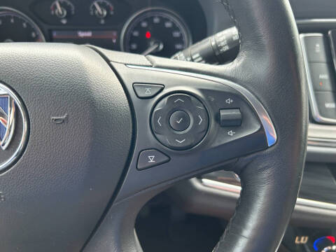 2021 Buick Enclave Essence