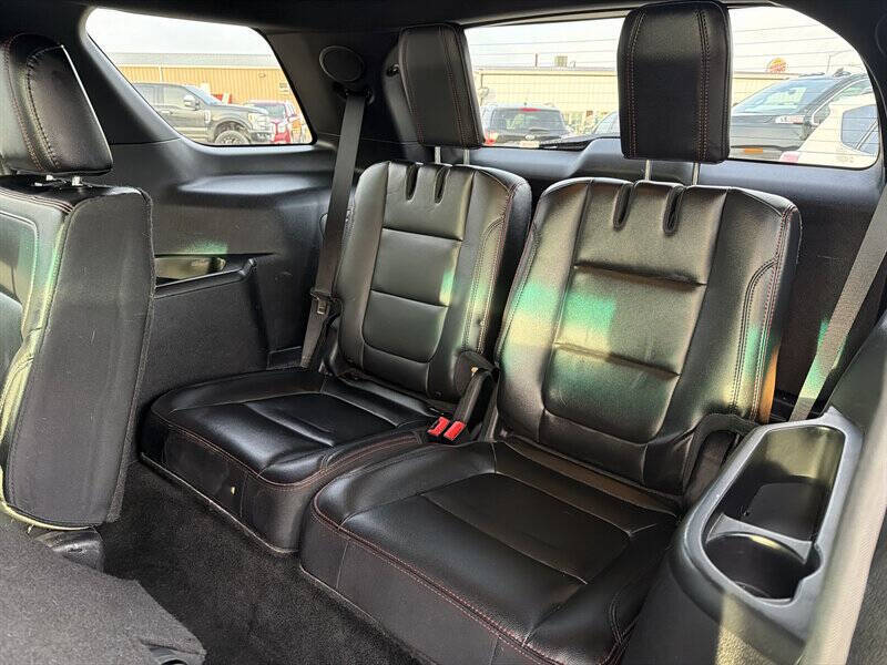 2017 Ford Explorer Sport