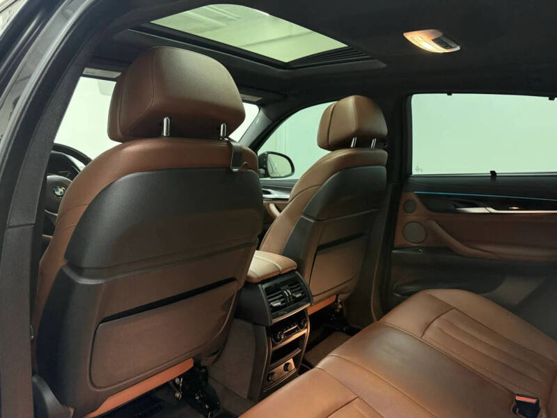 2017 BMW X6 xDrive50i