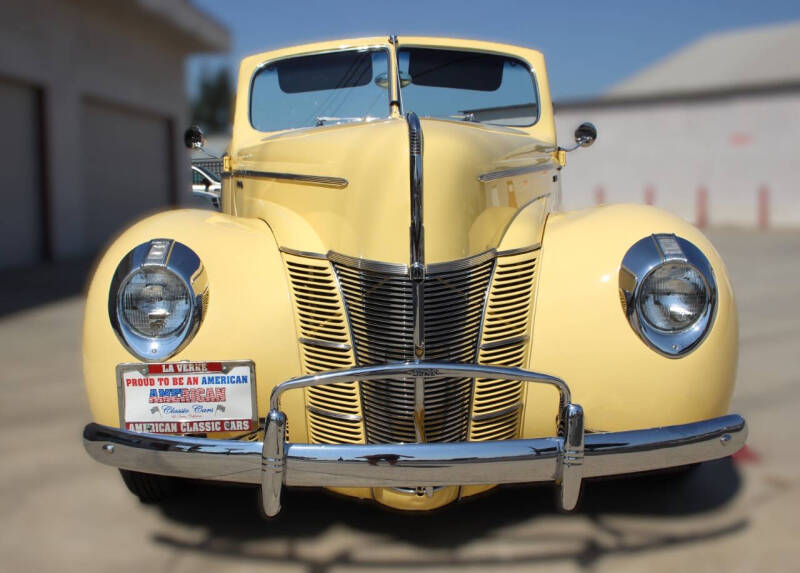 1940 Ford Deluxe