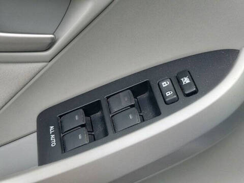 2012 Toyota Prius Three