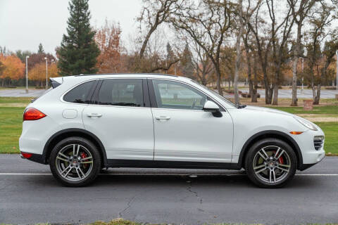 2013 Porsche Cayenne S