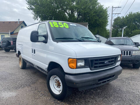 2007 Ford E-Series Cargo for sale at AA Auto Sales in Independence MO