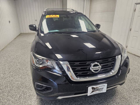 2020 Nissan Pathfinder S