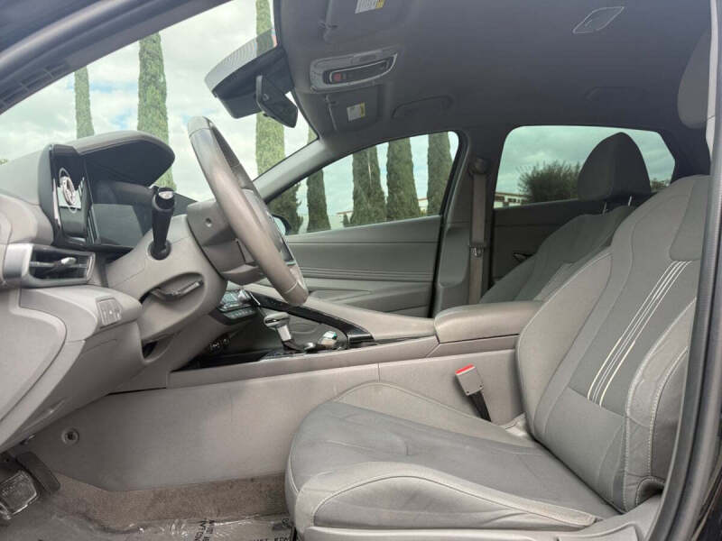 2023 Hyundai Elantra