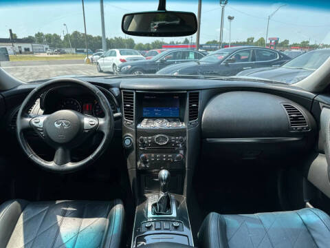 2011 Infiniti FX35