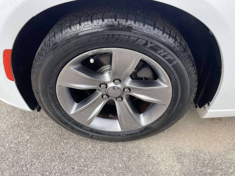 2016 Dodge Charger SXT