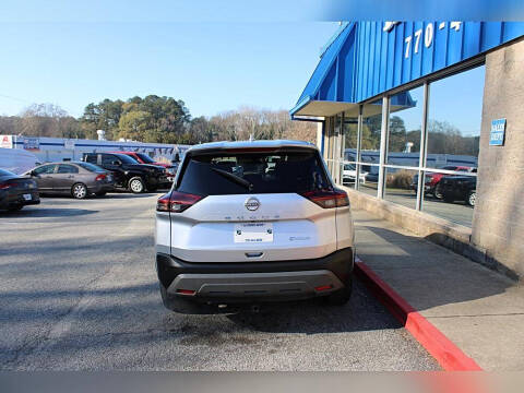2022 Nissan Rogue SV
