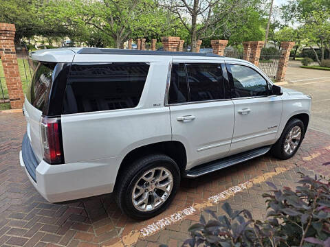2017 GMC Yukon SLT