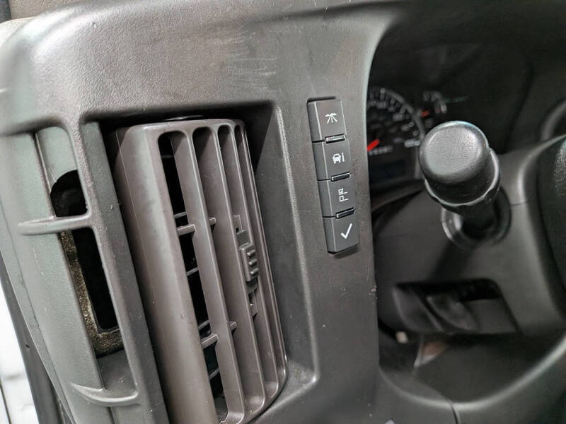 2021 Chevrolet Express 2500