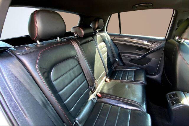 2020 Volkswagen Golf GTI Autobahn