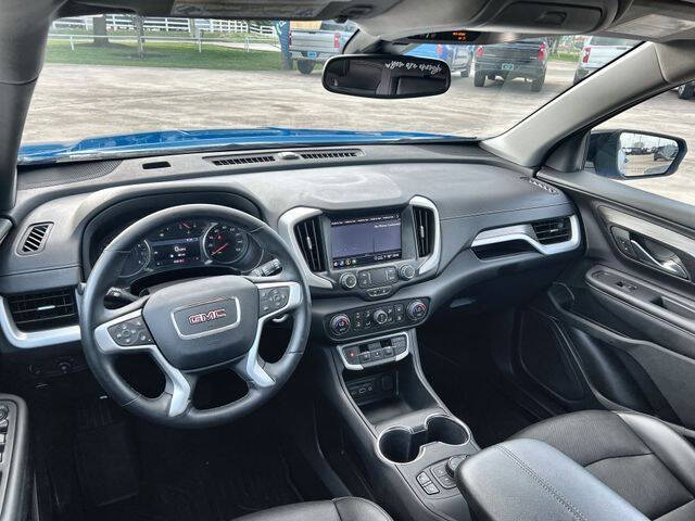 2024 GMC Terrain SLT