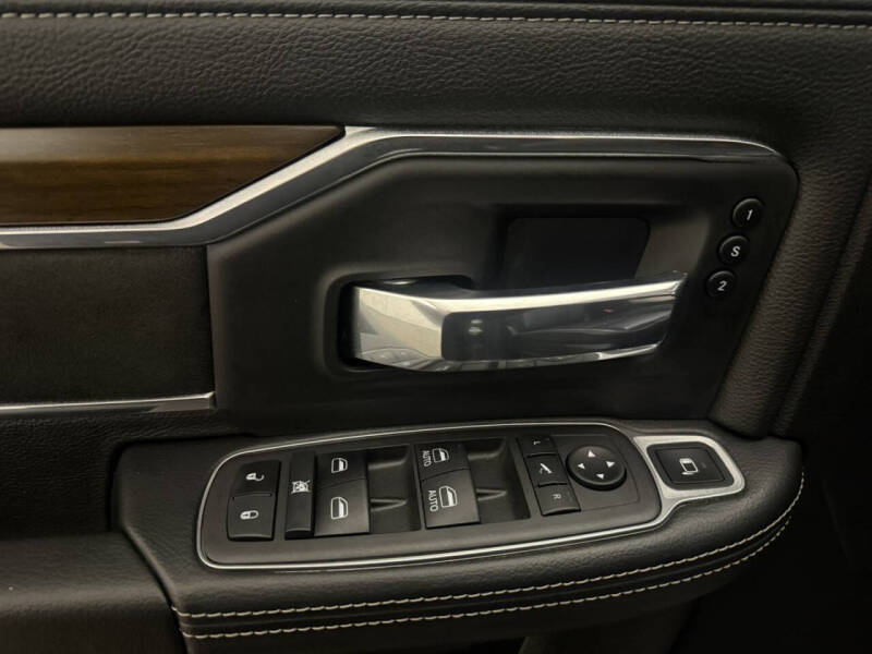 2022 RAM 3500 Laramie