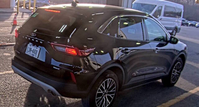 2023 Ford Escape Hybrid Active