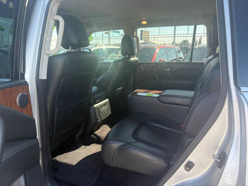 2019 Infiniti QX80 Luxe