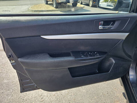 2011 Subaru Outback 2.5i Premium