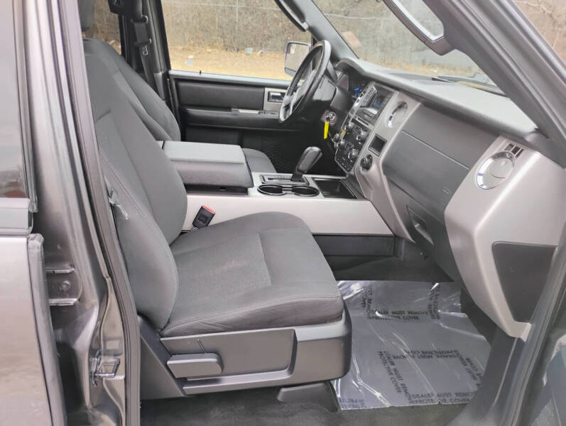 2016 Ford Expedition EL XLT