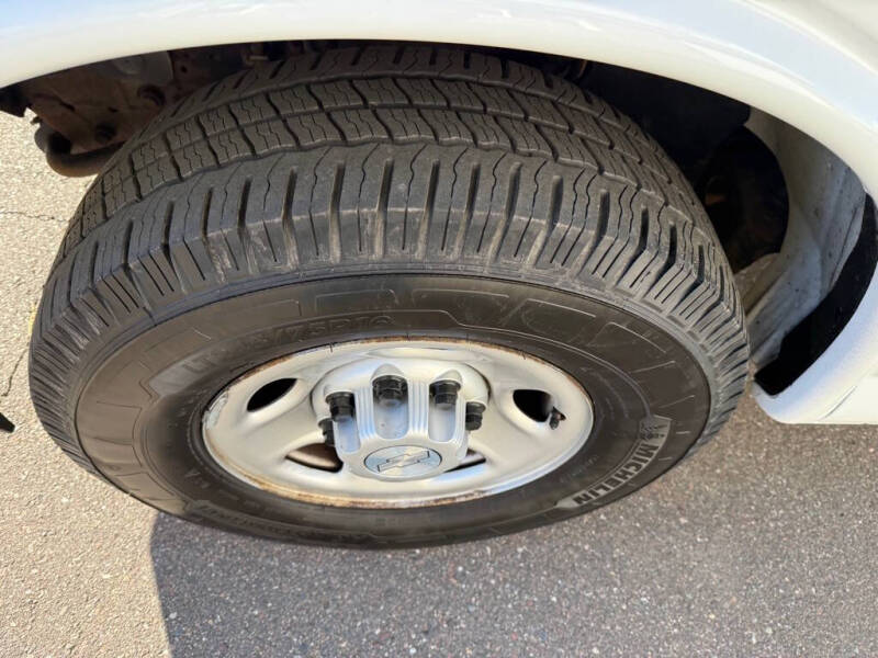 2019 Chevrolet Express 2500