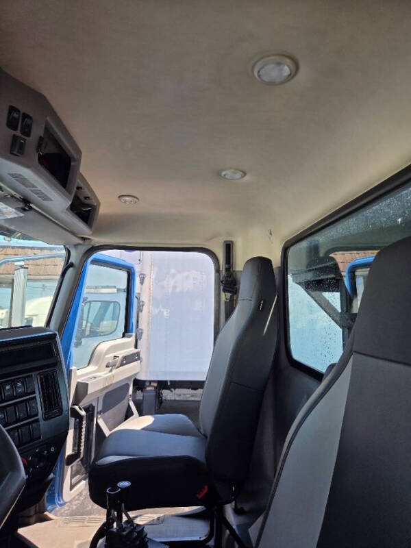 2019 Mack Granite 84FR