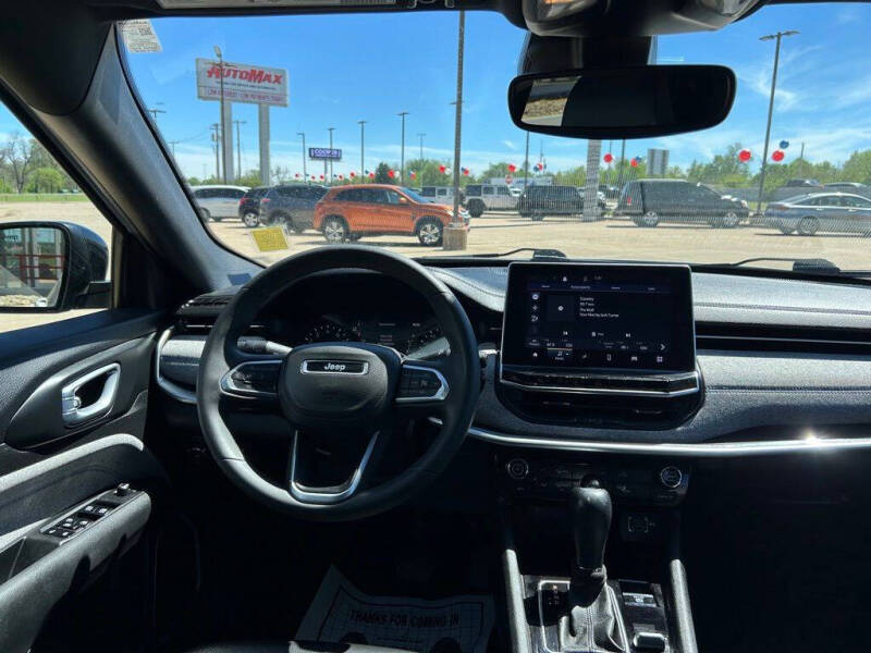 2023 Jeep Compass Latitude