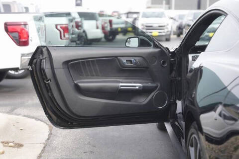 2017 Ford Mustang EcoBoost Premium