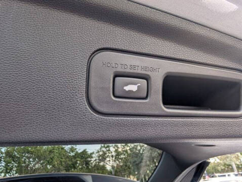2024 Acura MDX w/Tech