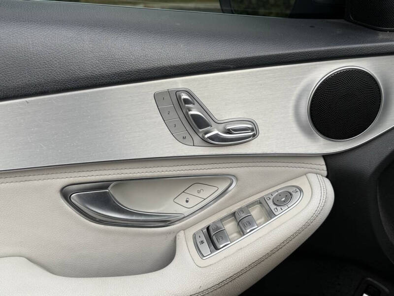 2015 Mercedes-Benz C-Class C 300 4MATIC