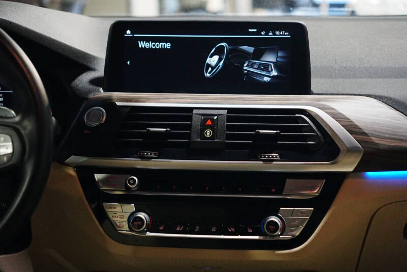 2021 BMW X4 xDrive30i