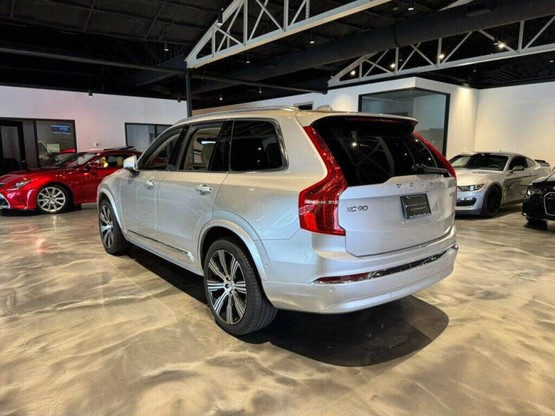2022 Volvo XC90 T6 Inscription 7-Passenger