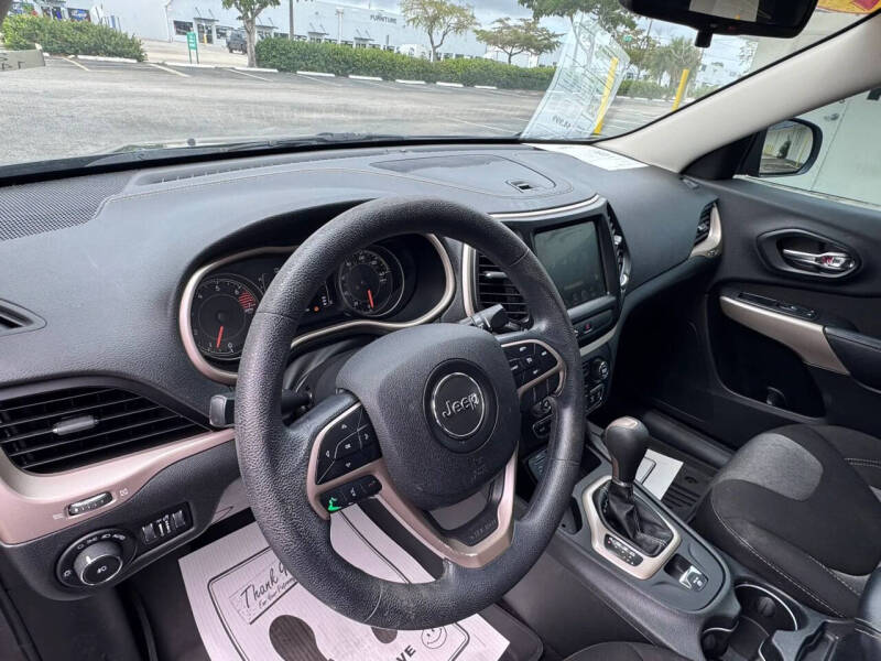 2018 Jeep Cherokee Latitude