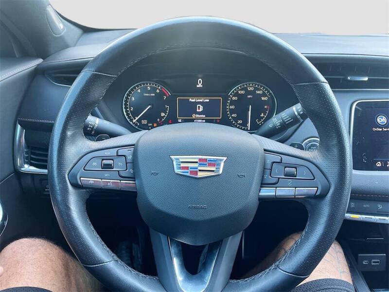 2023 Cadillac XT4 Sport