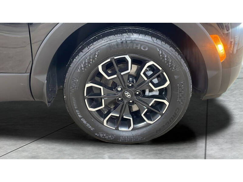 2023 Hyundai Santa Cruz SEL Premium