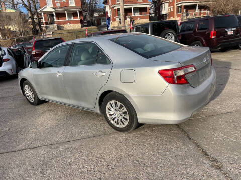 2012 Toyota Camry LE