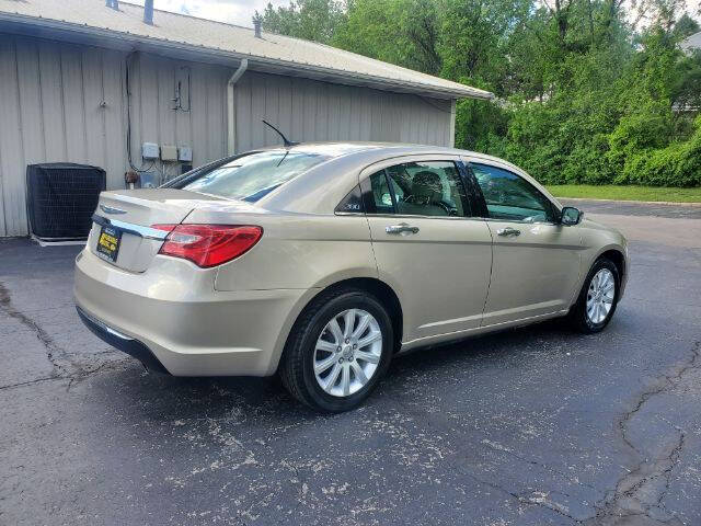 2014 Chrysler 200 Limited