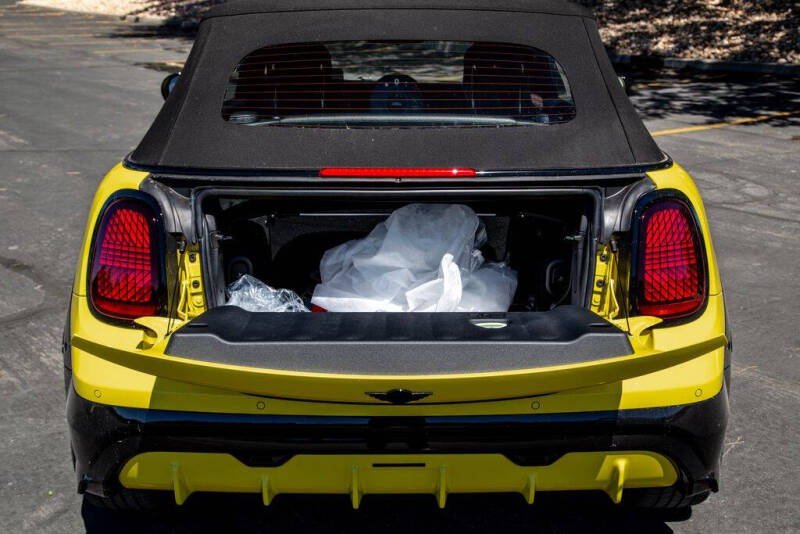 2026 MINI Convertible