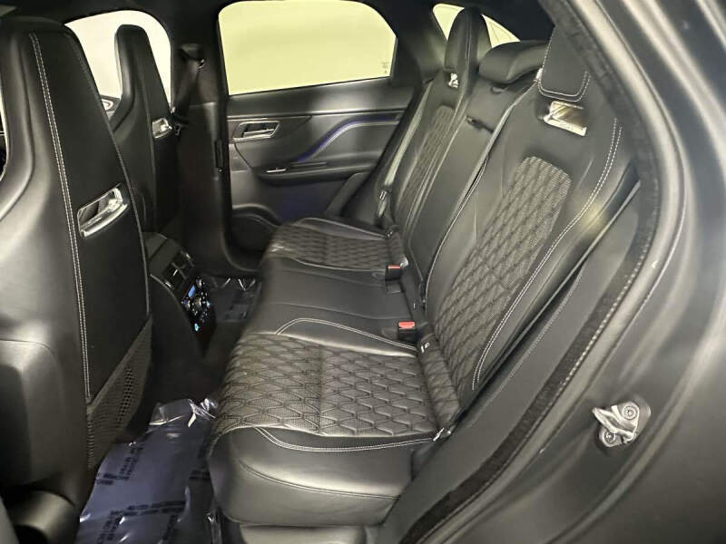 2020 Jaguar F-PACE SVR