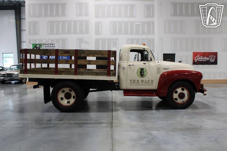 1953 Chevrolet 4400
