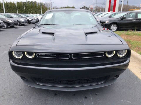 2019 Dodge Challenger SXT