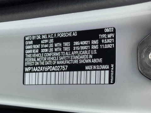 2023 Porsche Cayenne Platinum Edition